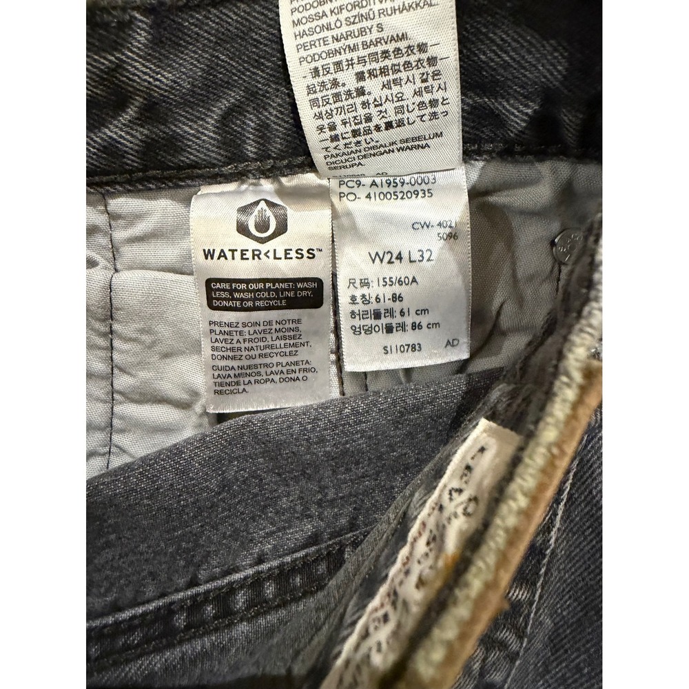 Levis 501 Original Jeans Womens W24 L32 Black Grey Straight Leg Raw Hem Premium - Picture 7 of 7